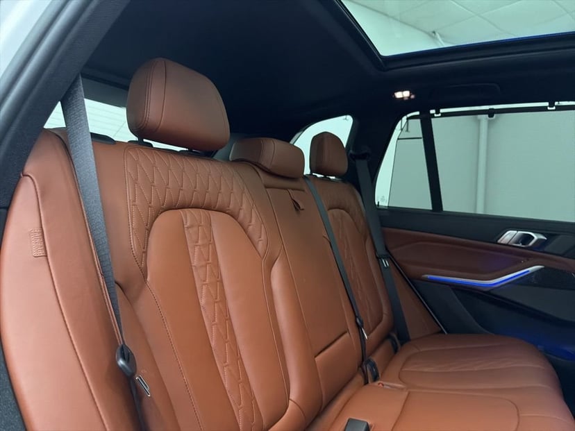 2023 BMW X5 - Image 27
