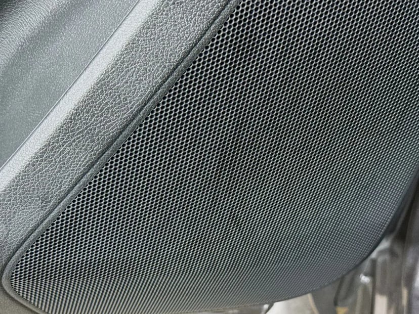 2027 INFINITI QX60 - Image 22