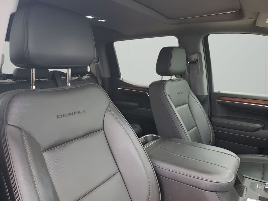 2024 GMC Sierra 1500 - Image 15