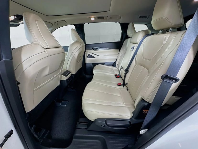 2023 INFINITI QX60 - Image 31