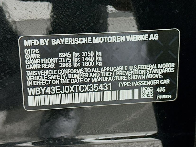 2026 BMW i7 - Image 24