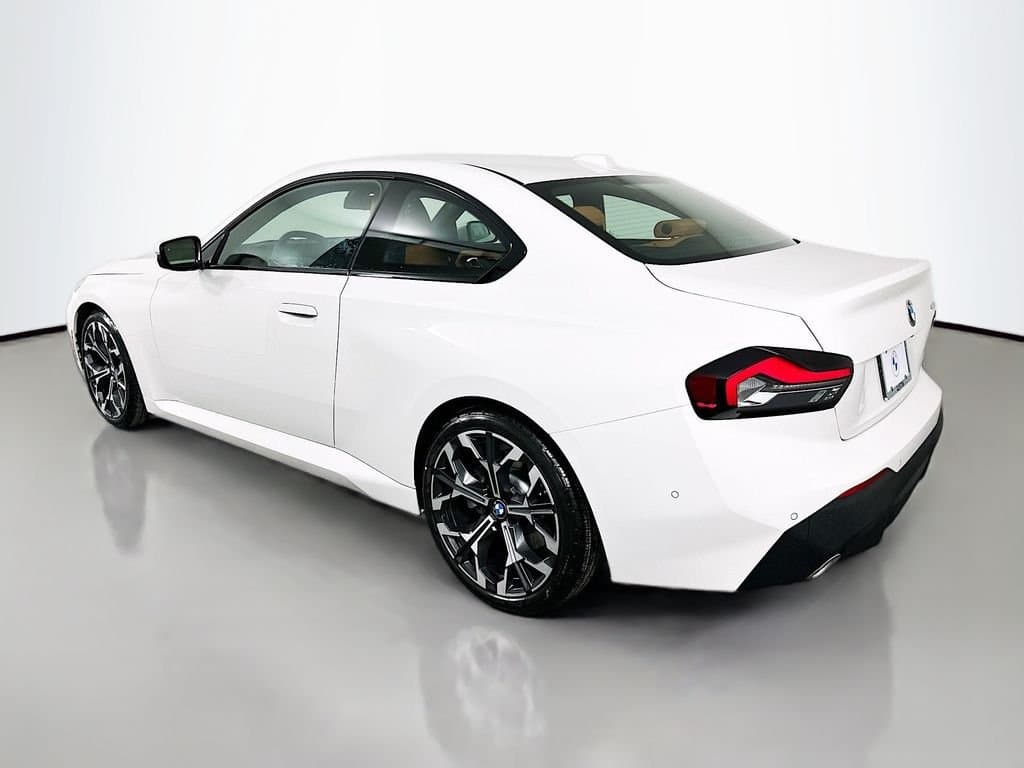 2026 BMW 2 Series - Image 7