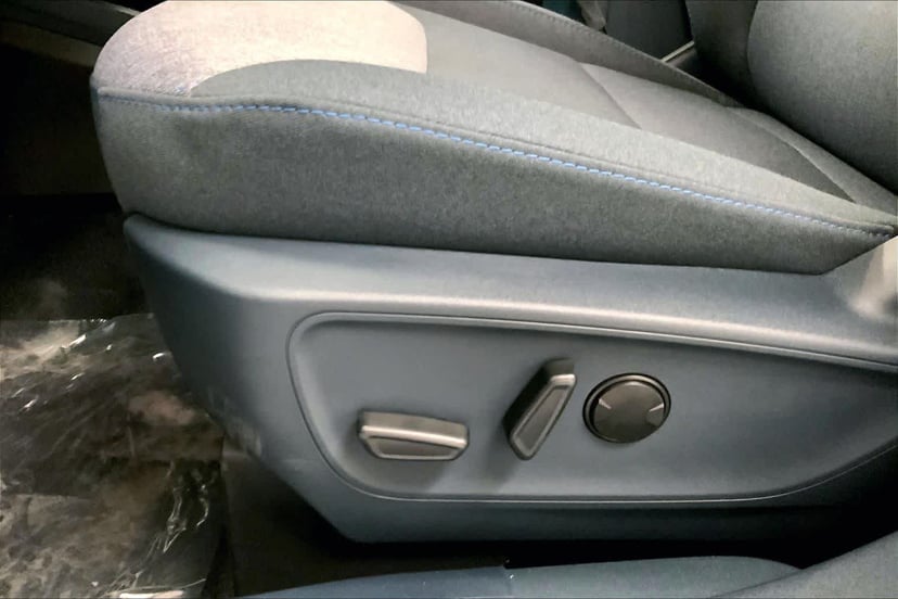 2025 Ford Maverick - Image 19
