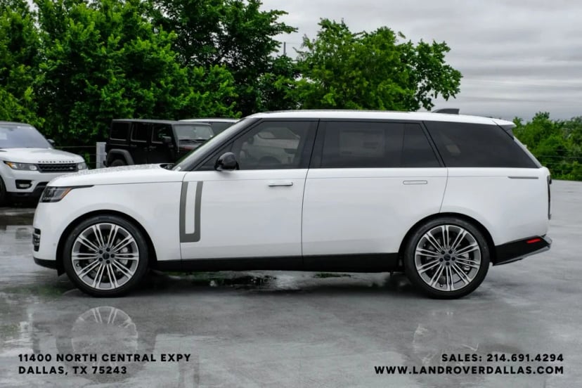 2026 Land Rover Range Rover - Image 9