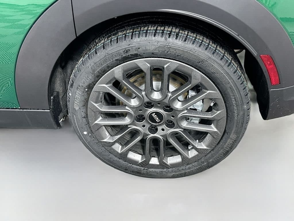 2025 MINI Cooper - Image 22