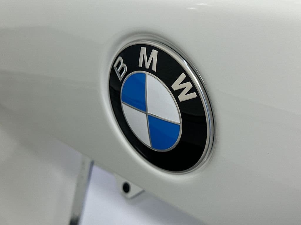 2026 BMW X5 - Image 22