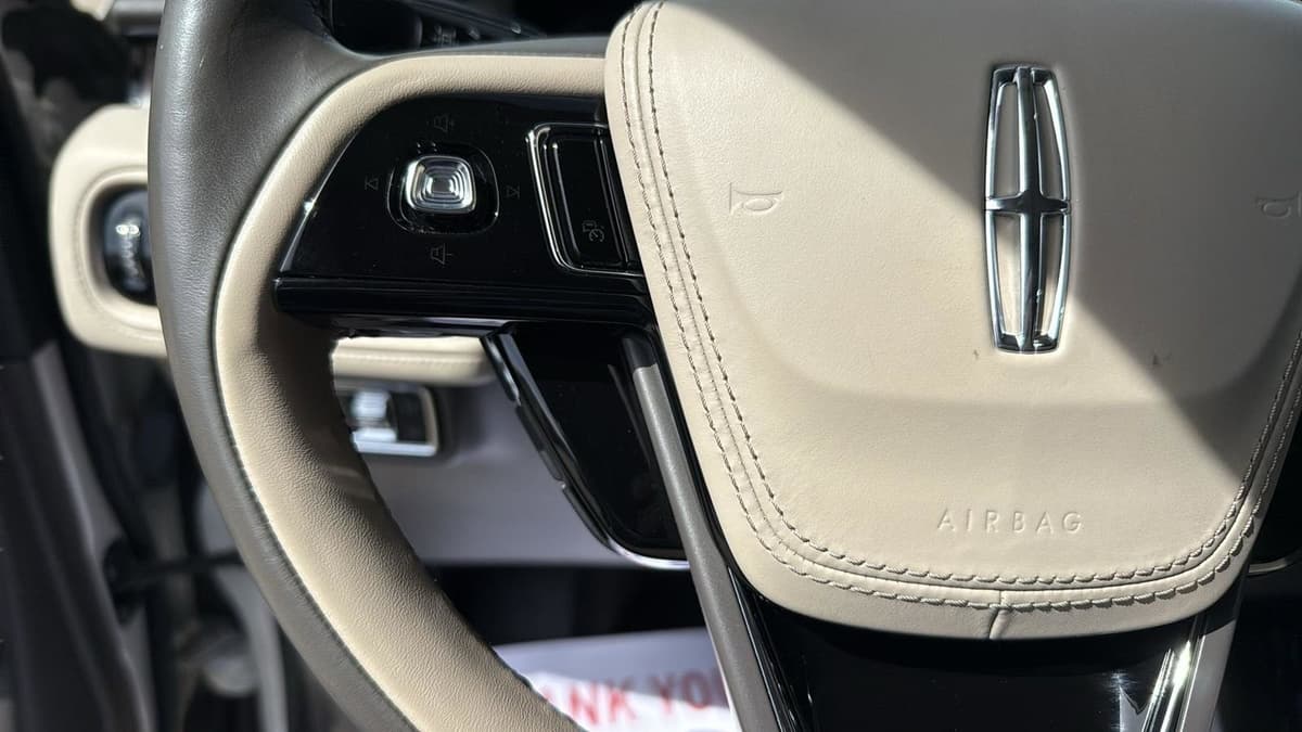 2023 Lincoln Aviator - Image 17