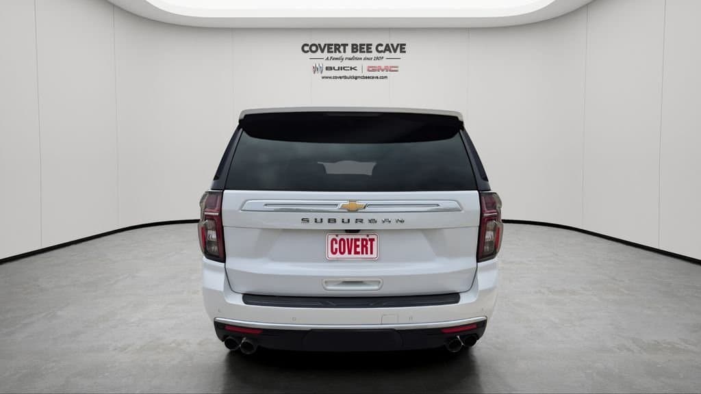 2023 Chevrolet Suburban - Image 8