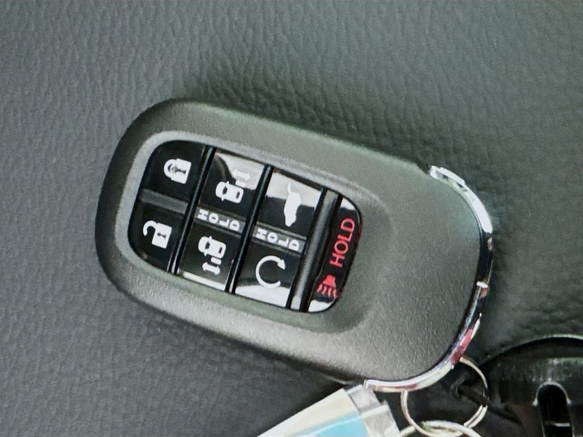 2026 Honda Odyssey - Image 42