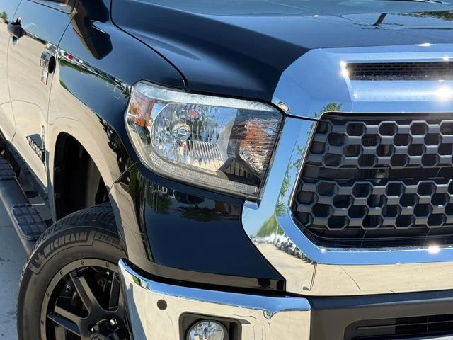 2021 Toyota Tundra - Image 3