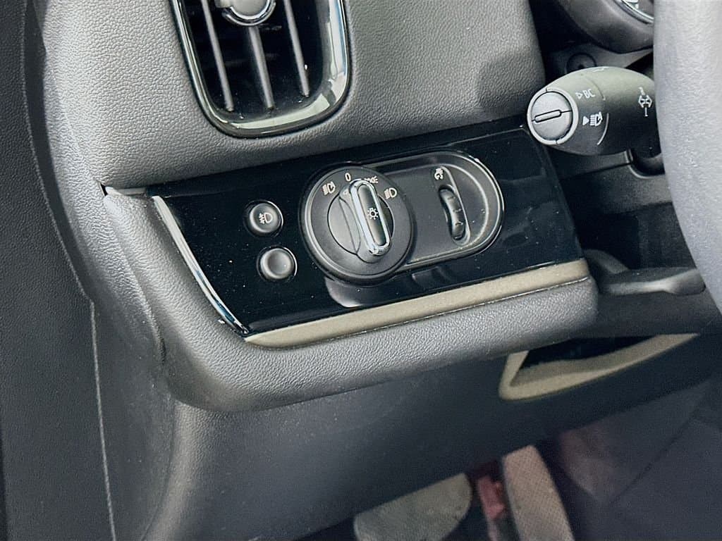 2019 MINI Cooper S Countryman - Image 10