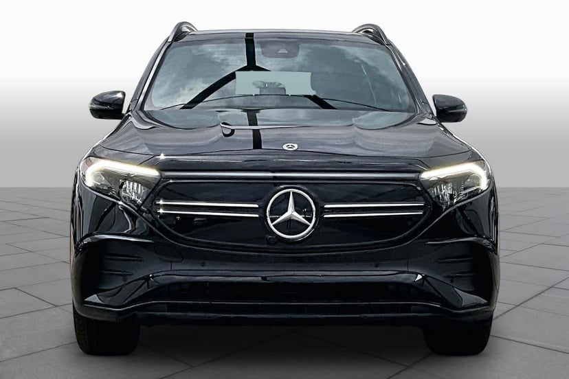 2023 Mercedes-Benz EQB 350 - Image 3
