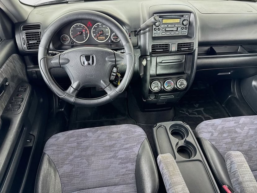 2003 Honda CR-V - Image 25