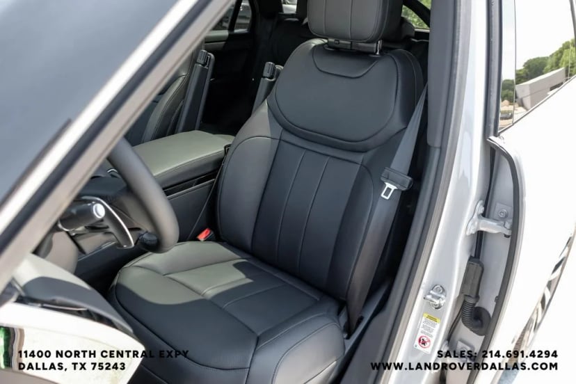 2026 Land Rover Range Rover Sport - Image 32