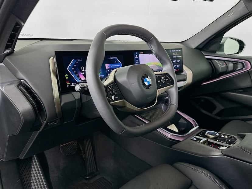 2025 BMW X3 - Image 9