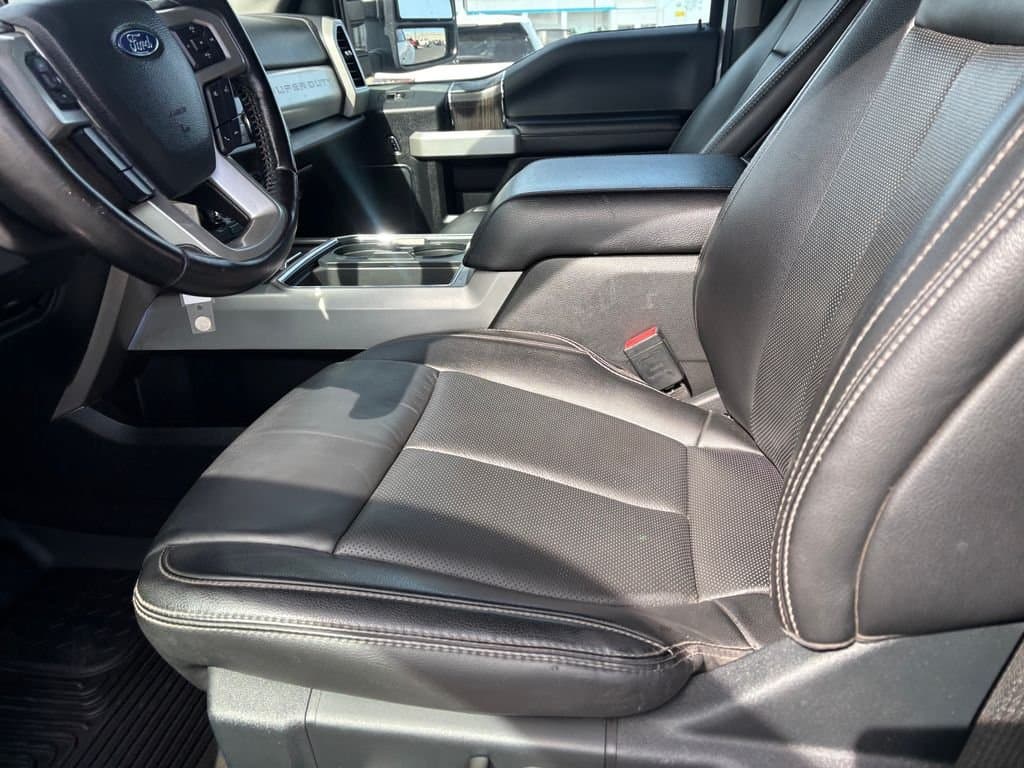 2021 Ford F-350SD - Image 9