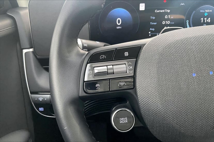 2025 Hyundai IONIQ 5 - Image 23
