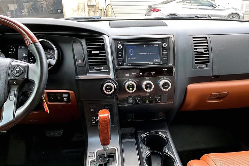2019 Toyota Sequoia - Image 9
