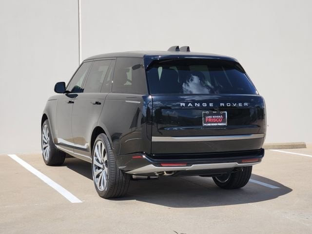 2026 Land Rover Range Rover - Image 3