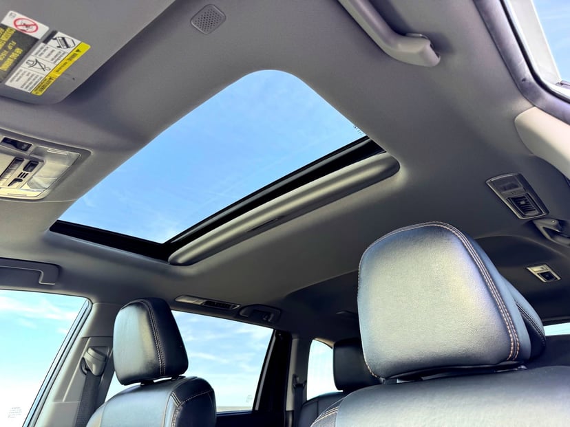 2019 Toyota Highlander - Image 14