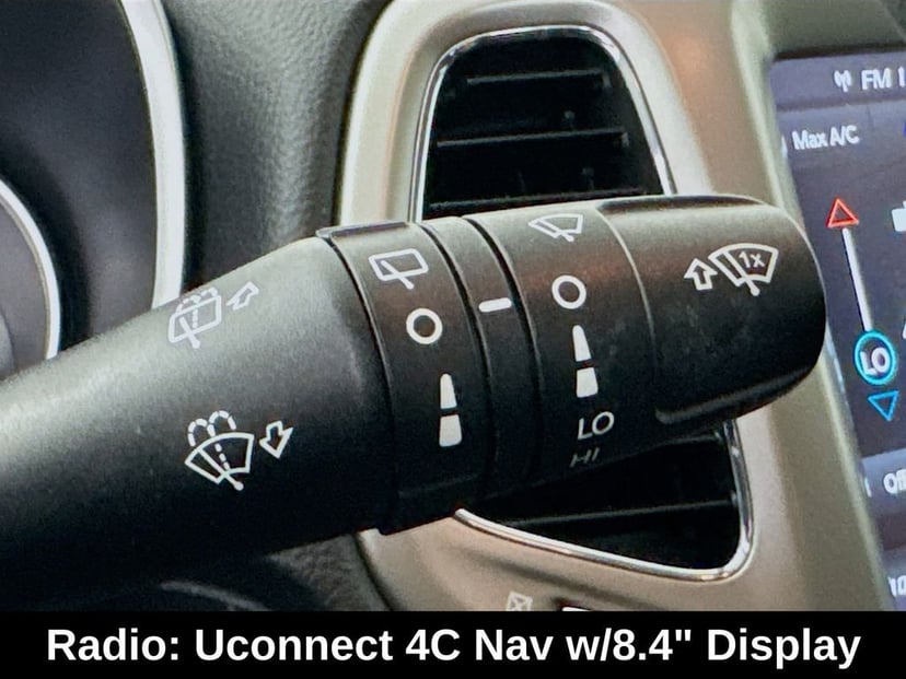 2018 Jeep Compass - Image 15