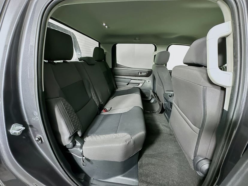 2024 Toyota Tundra - Image 26