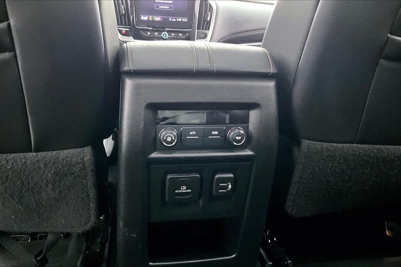 2020 Chevrolet Traverse - Image 34