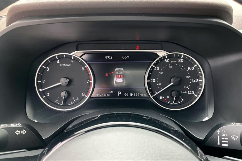 2023 Nissan Rogue - Image 26
