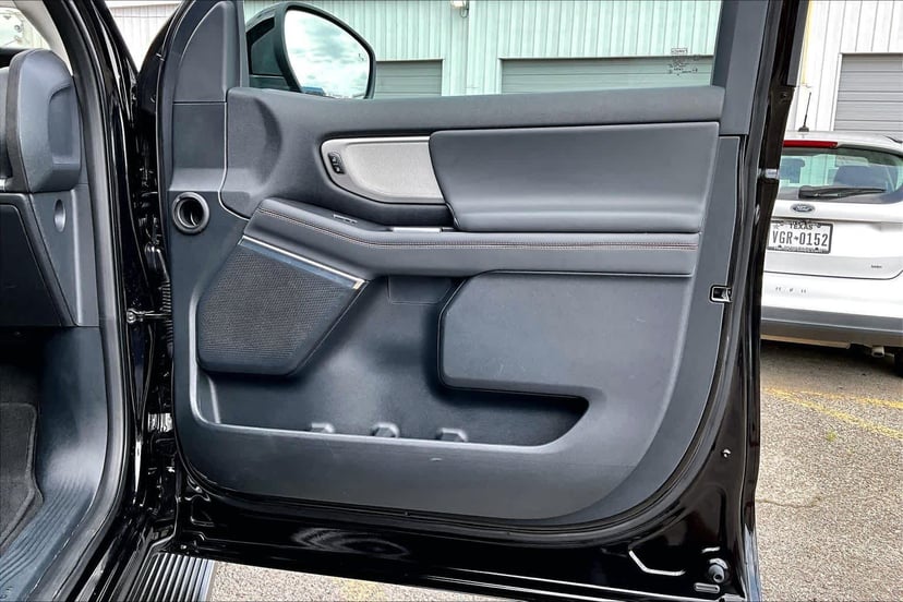 2025 Ford Expedition - Image 23