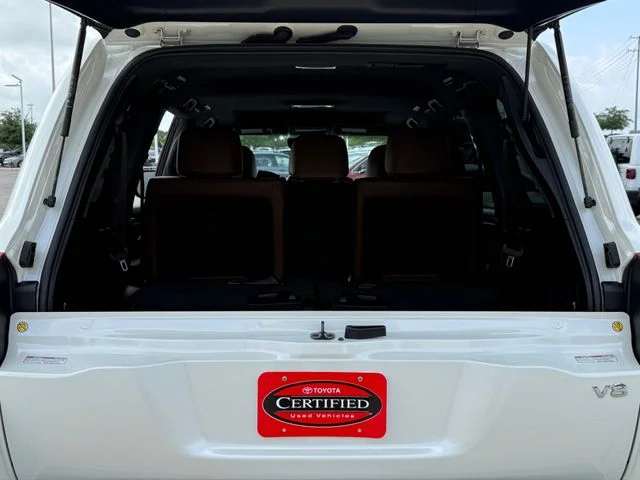 2021 Toyota Land Cruiser - Image 32
