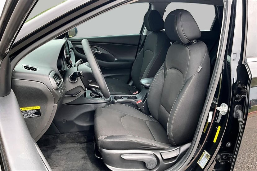 2018 Hyundai Elantra GT - Image 8