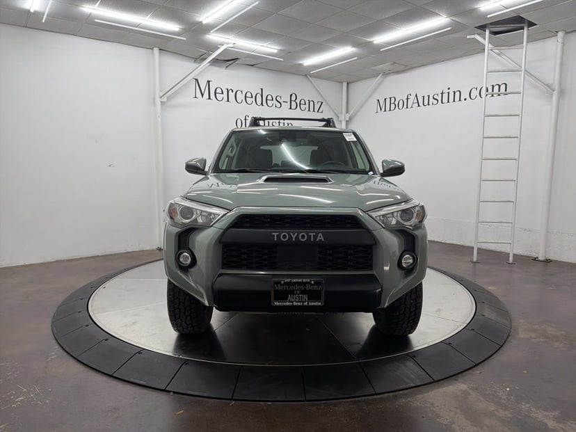 2021 Toyota 4Runner - Image 2