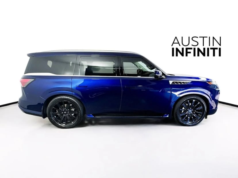 2026 INFINITI QX80 - Image 10