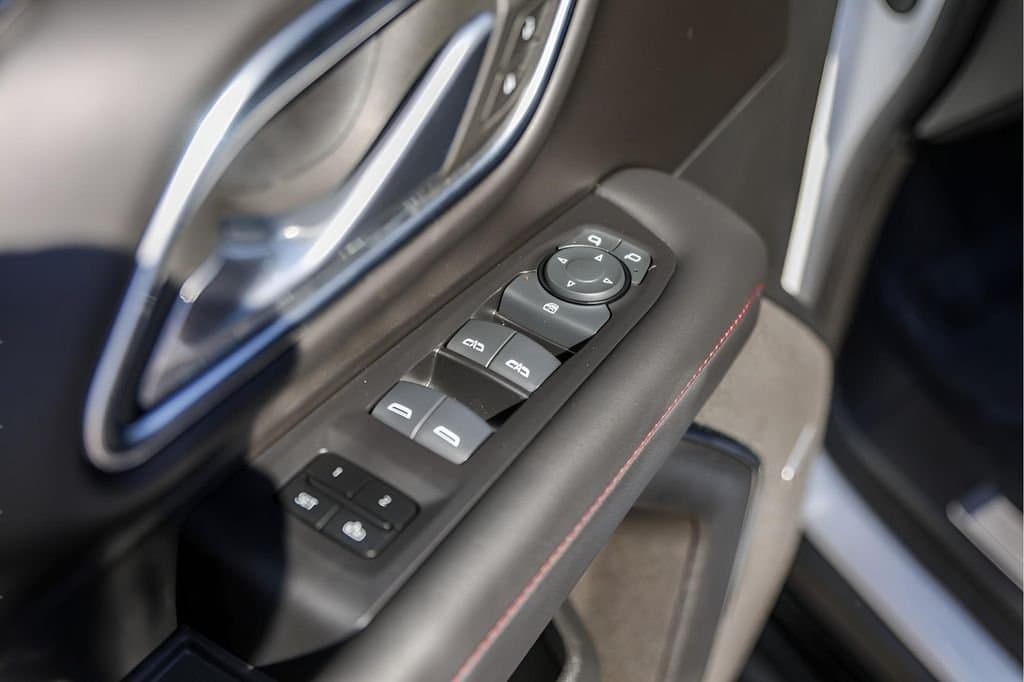 2024 Chevrolet Suburban - Image 26