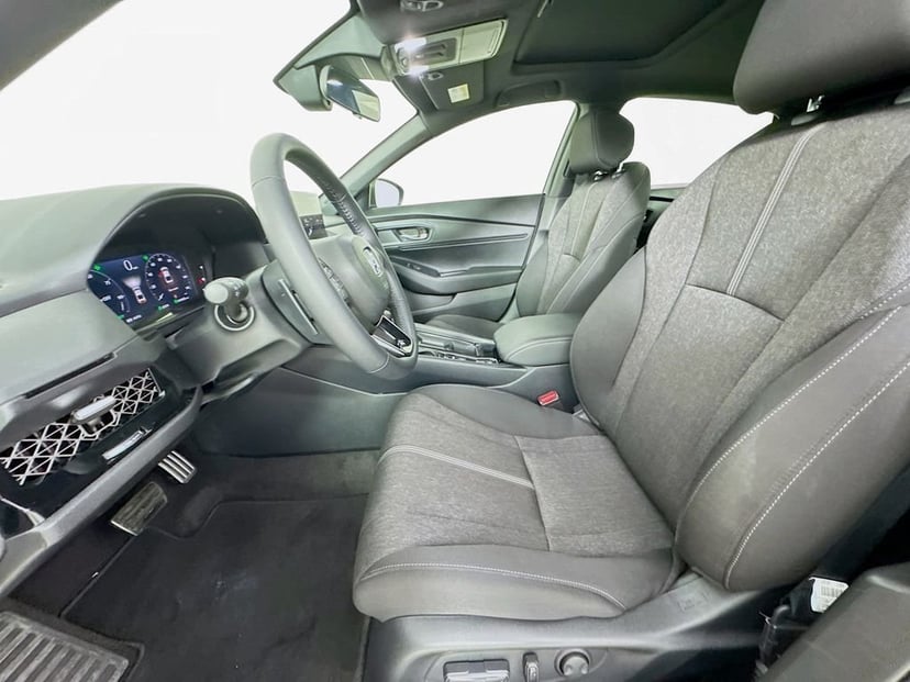 2025 Honda Accord Hybrid - Image 25