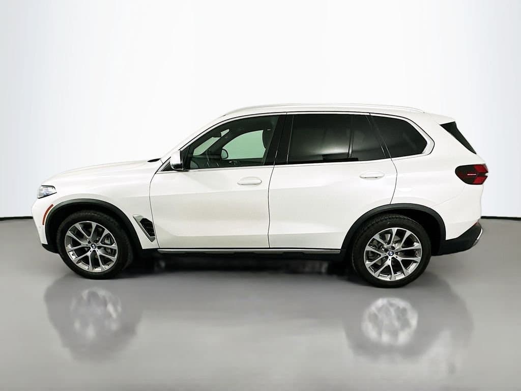 2024 BMW X5 - Image 8