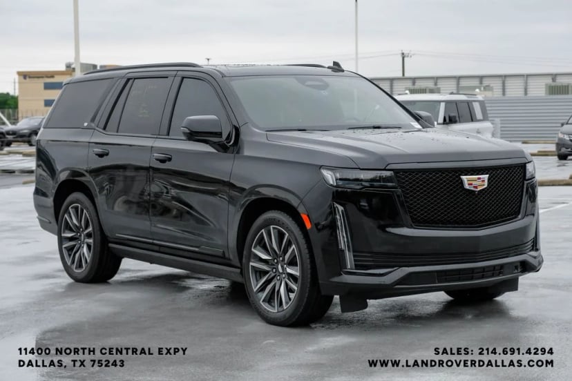 2021 Cadillac Escalade - Image 6