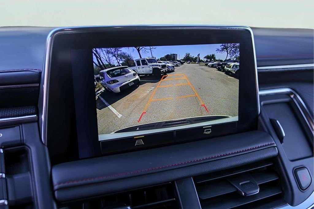 2024 Chevrolet Suburban - Image 20