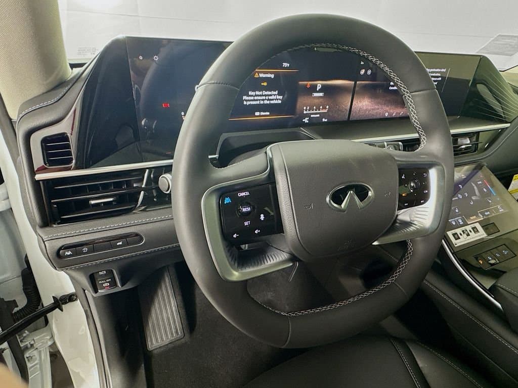 2026 INFINITI QX80 - Image 12