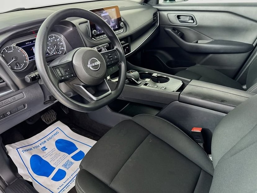 2024 Nissan Rogue - Image 10