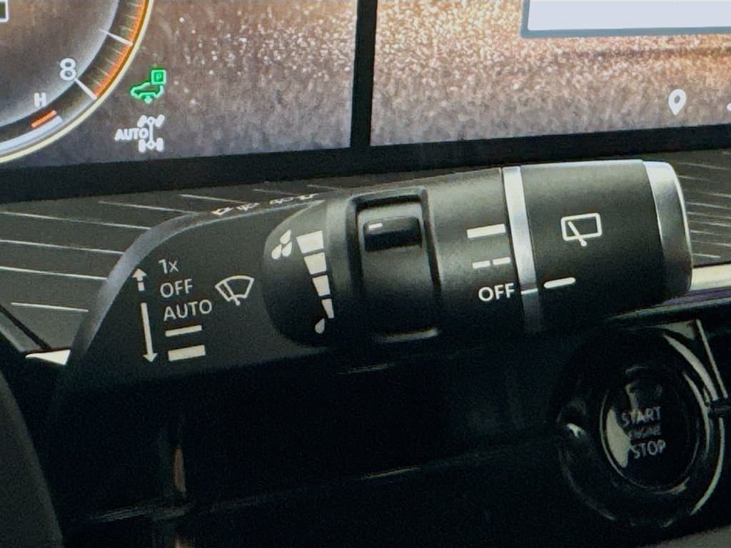 2026 INFINITI QX80 - Image 13