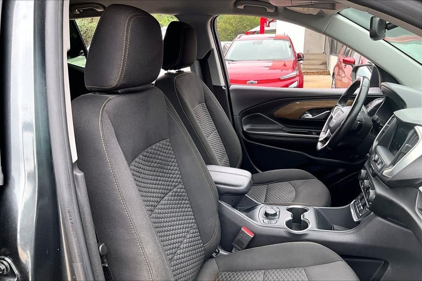 2020 GMC Terrain - Image 9