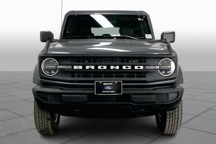2026 Ford Bronco - Image 3