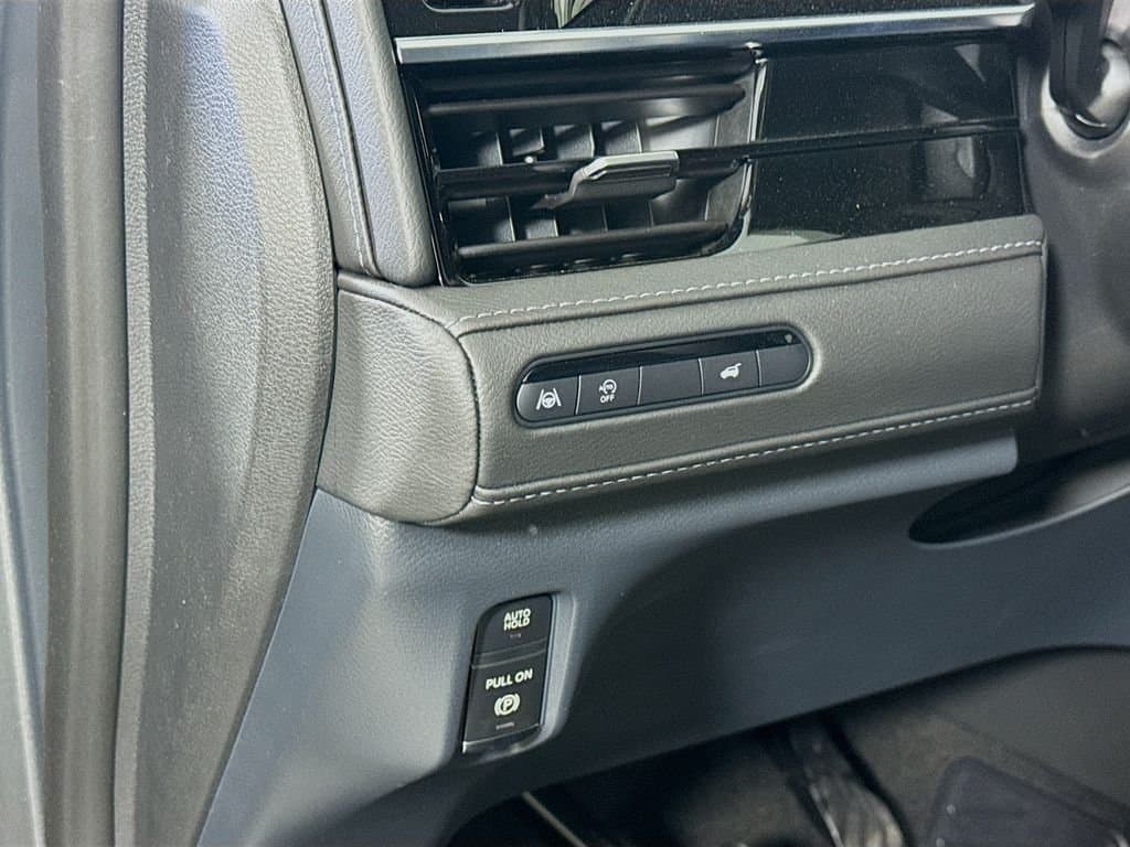 2026 INFINITI QX80 - Image 11