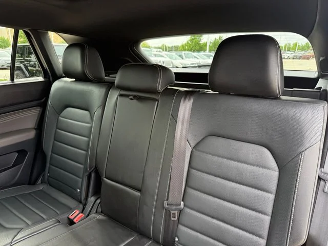 2022 Volkswagen Atlas Cross Sport - Image 26