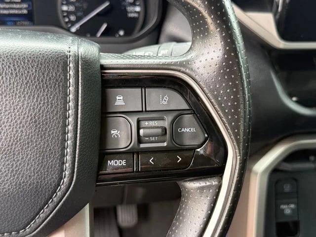 2023 Toyota Tundra - Image 17