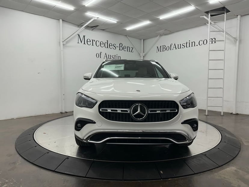 2026 Mercedes-Benz GLA - Image 2