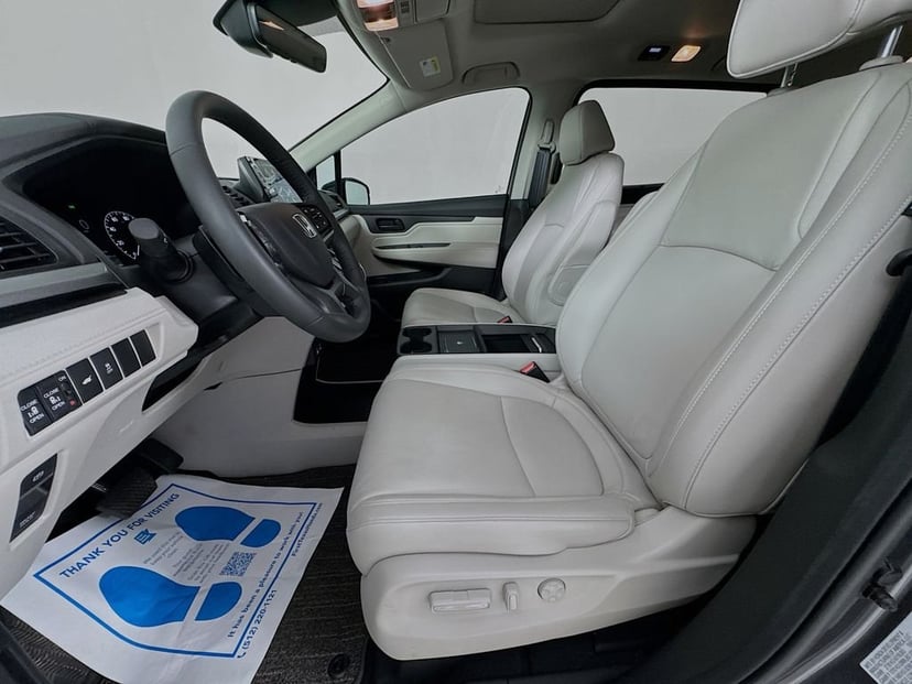 2026 Honda Odyssey - Image 27