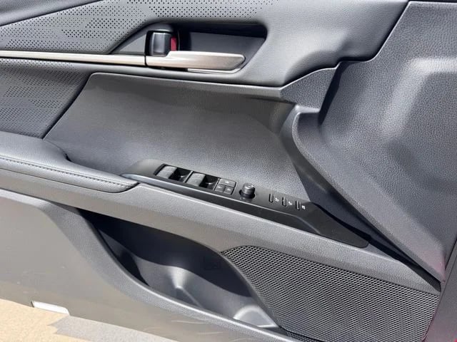 2026 Toyota Camry - Image 17