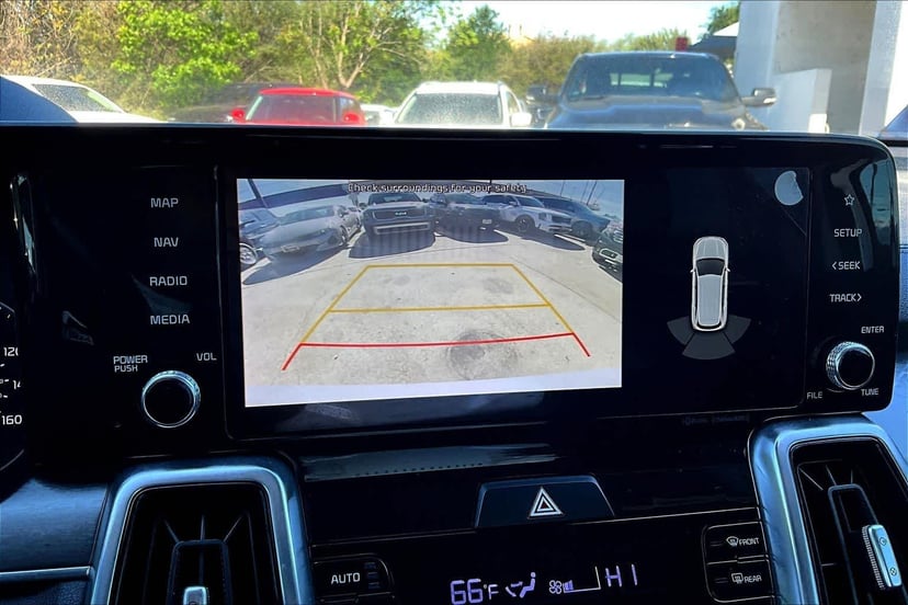 2021 Kia Sorento - Image 29